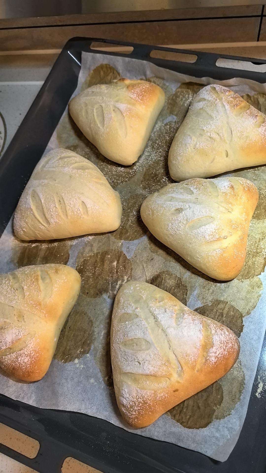 肉松芋泥软欧的做法