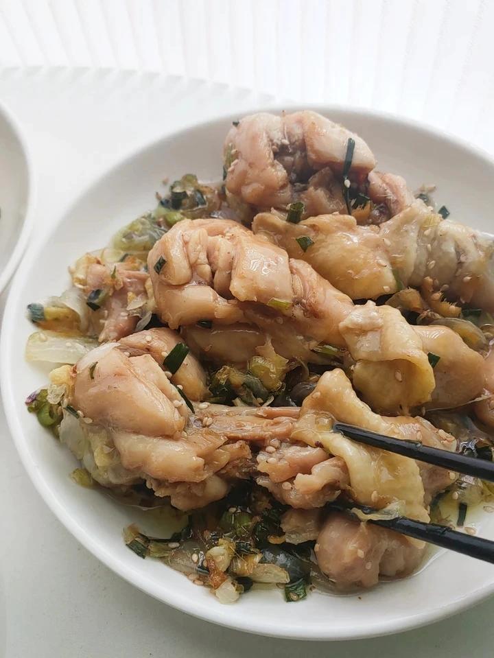 嫩滑葱油鸡腿