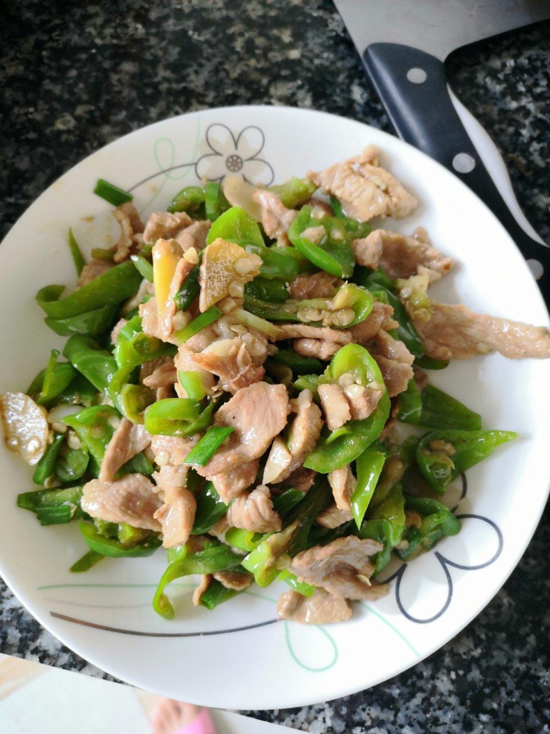 青椒炒肉