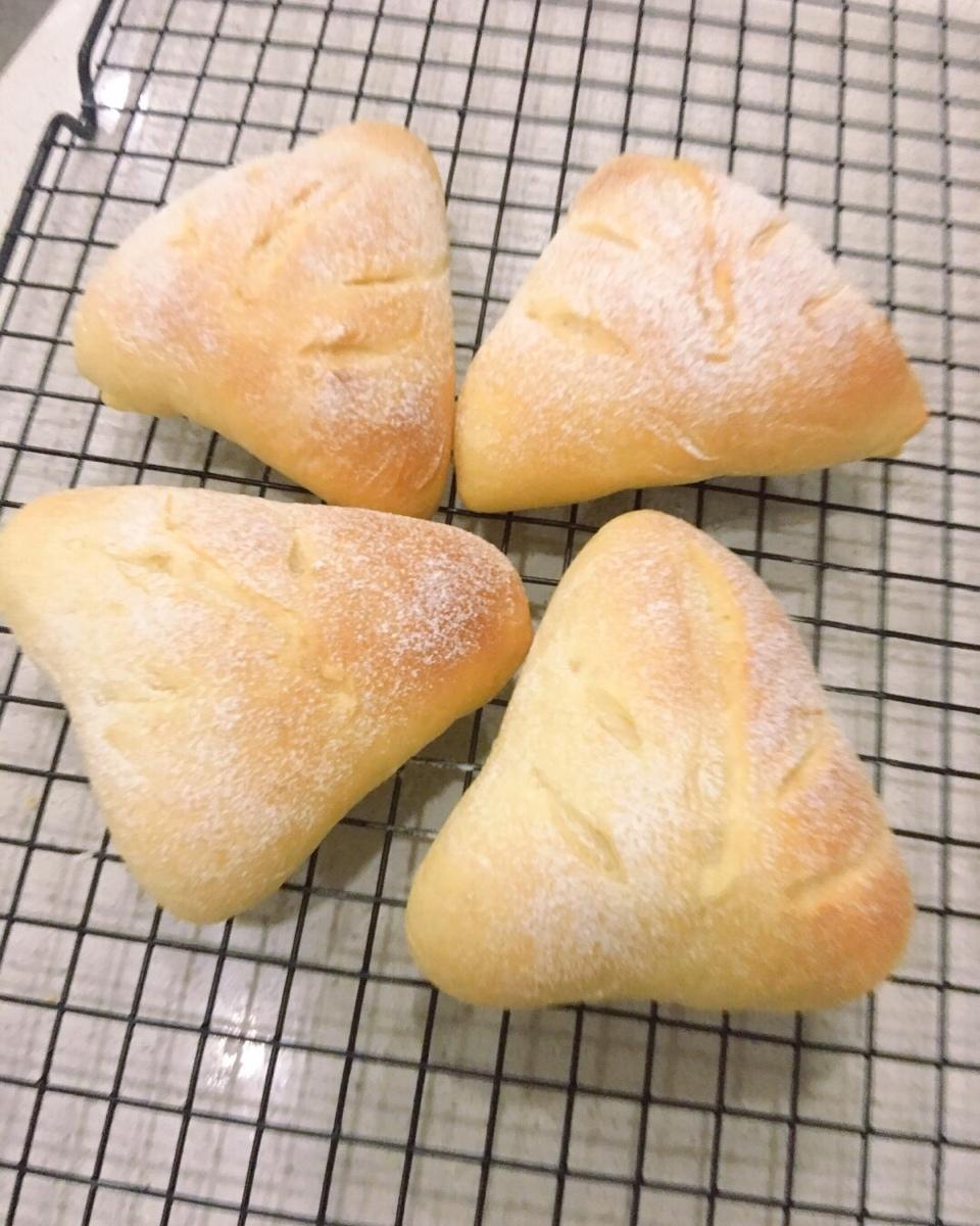 奶酥软欧包
