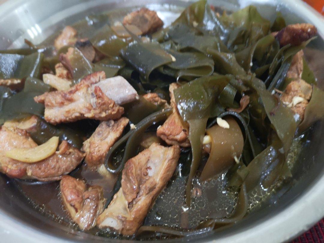 海带排骨汤