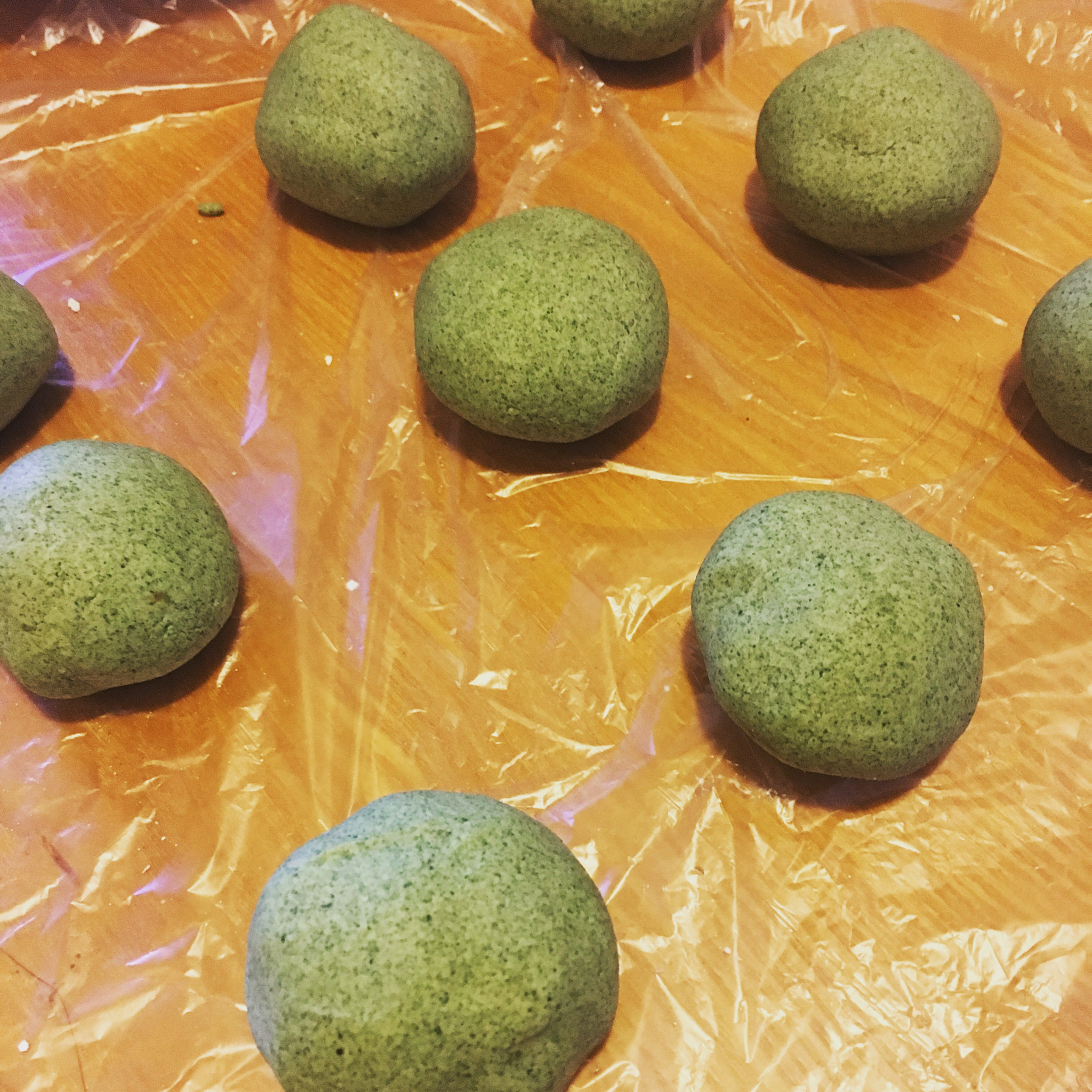 咸蛋黄肉松青团