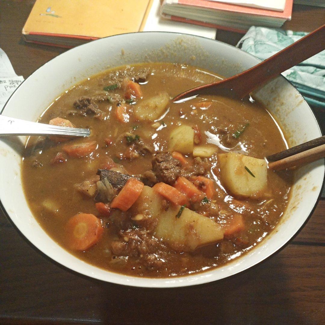 红烧牛肉土豆 （独家秘制）
