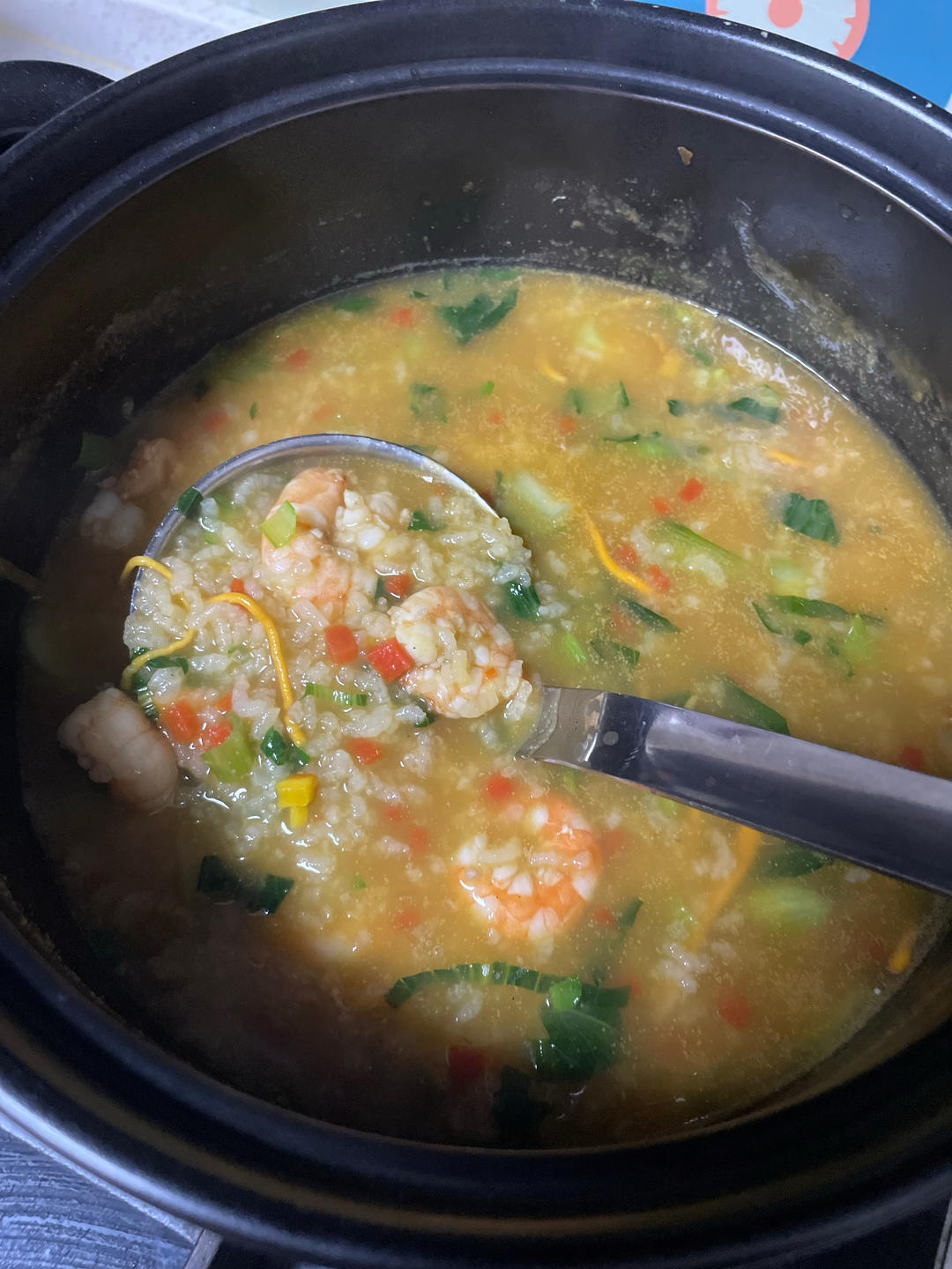 美味营养的胡萝卜香菇虾仁🍤粥 老少皆宜