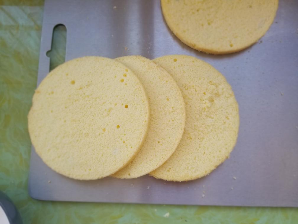 七寸戚风蛋糕