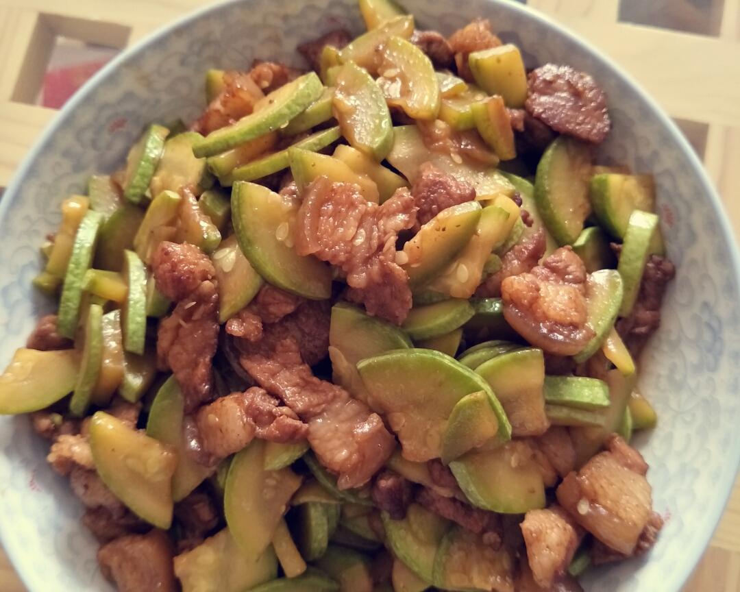 茄瓜炒肉的做法