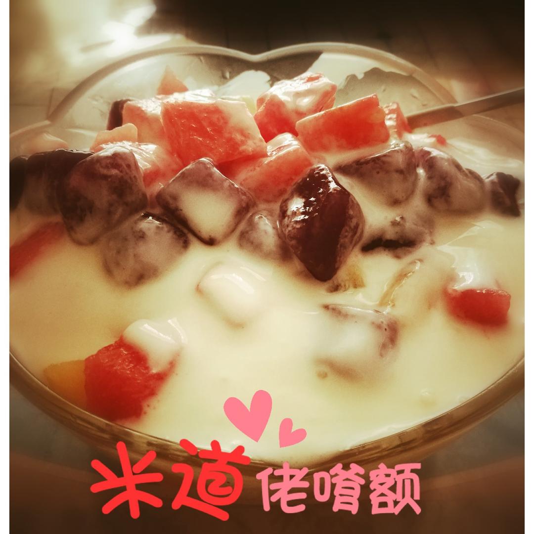 酸奶中加任何水果 水果酸奶