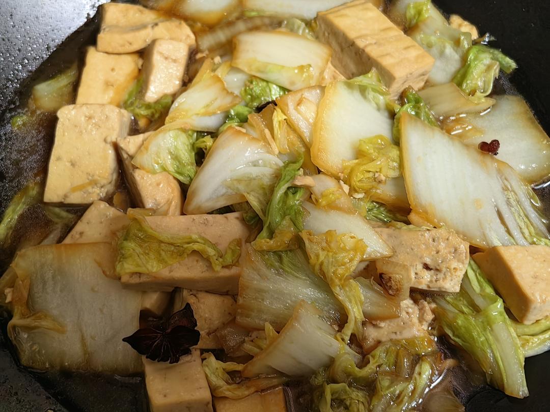 冬季最爱的家常菜！大白菜炖大豆腐或干豆腐