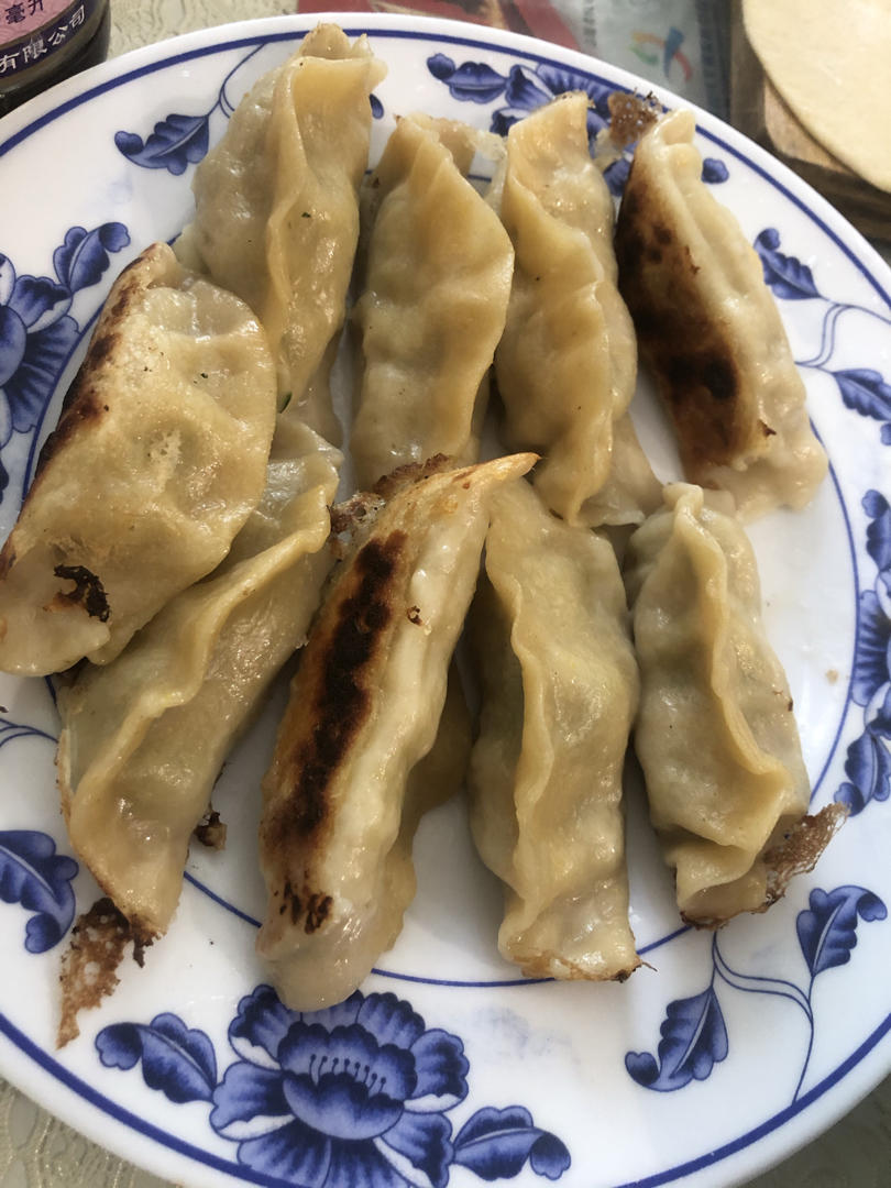 速冻饺子版煎饺