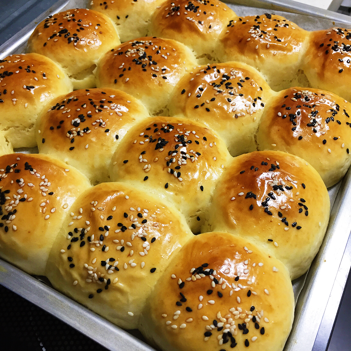 鲜奶油小餐包（一次发酵）