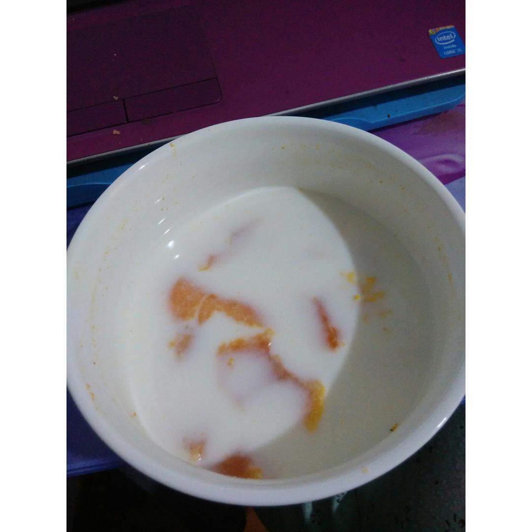 鲜奶炖木瓜