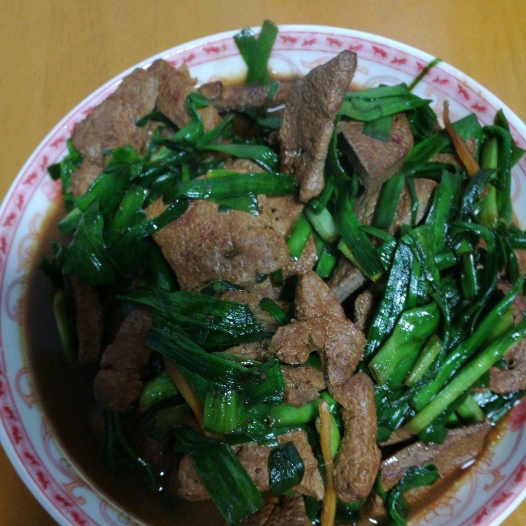 大蒜炒猪肝