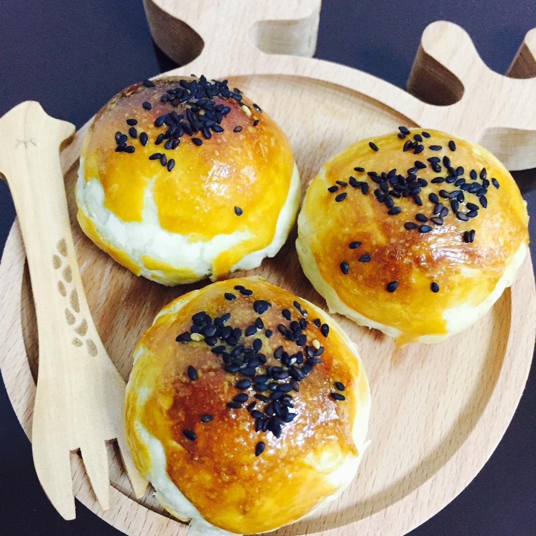 蛋黄酥
