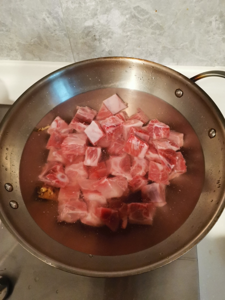 高压锅土豆烧肉排骨