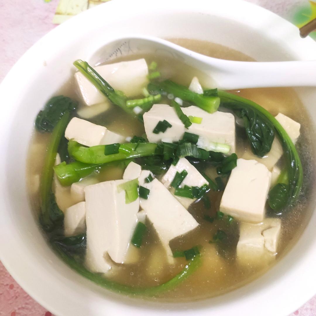 零基础小白都能轻松快手做的超清淡青菜豆腐汤