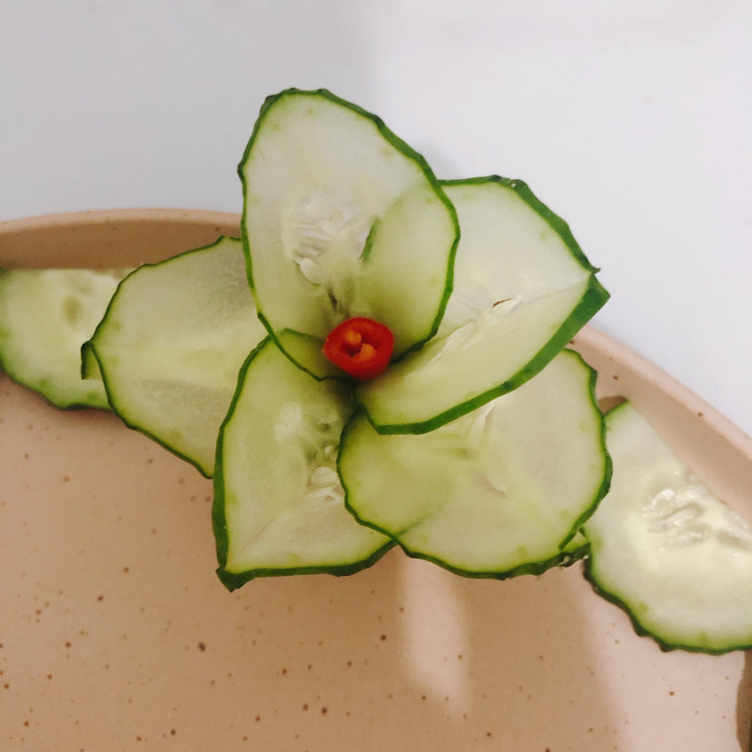 黄瓜花摆盘