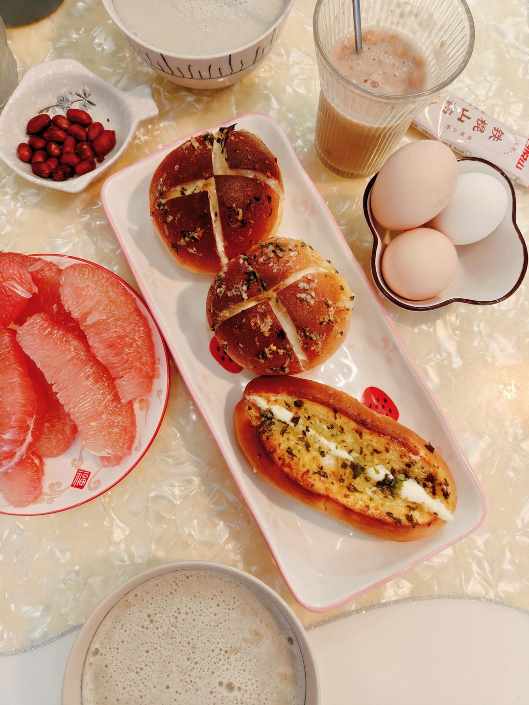 【复刻山姆蒜香乳酪软法面包】香气天花板！