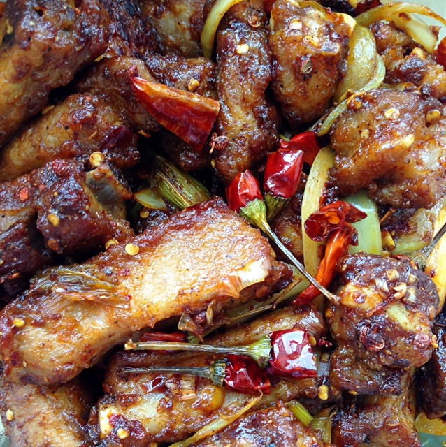 翠1988做的香辣干锅排骨