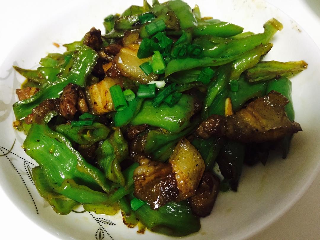家常辣椒炒肉