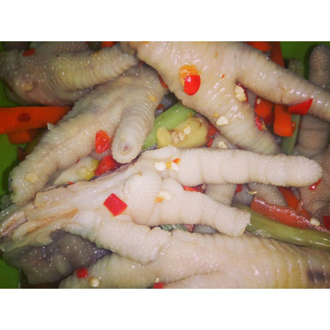 绝味泡椒凤爪
