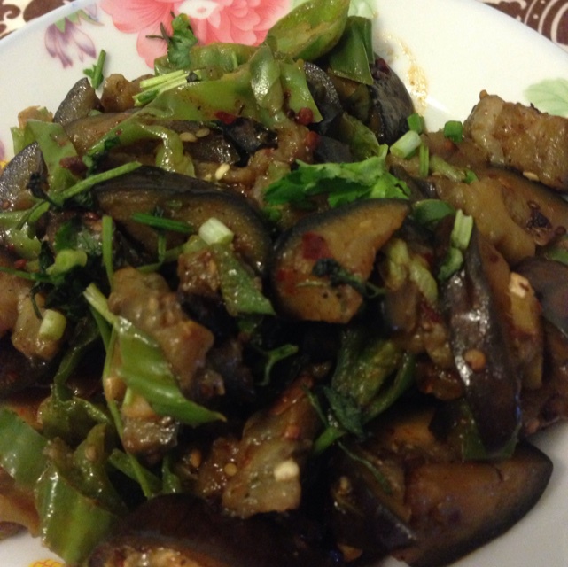 青椒炒茄子