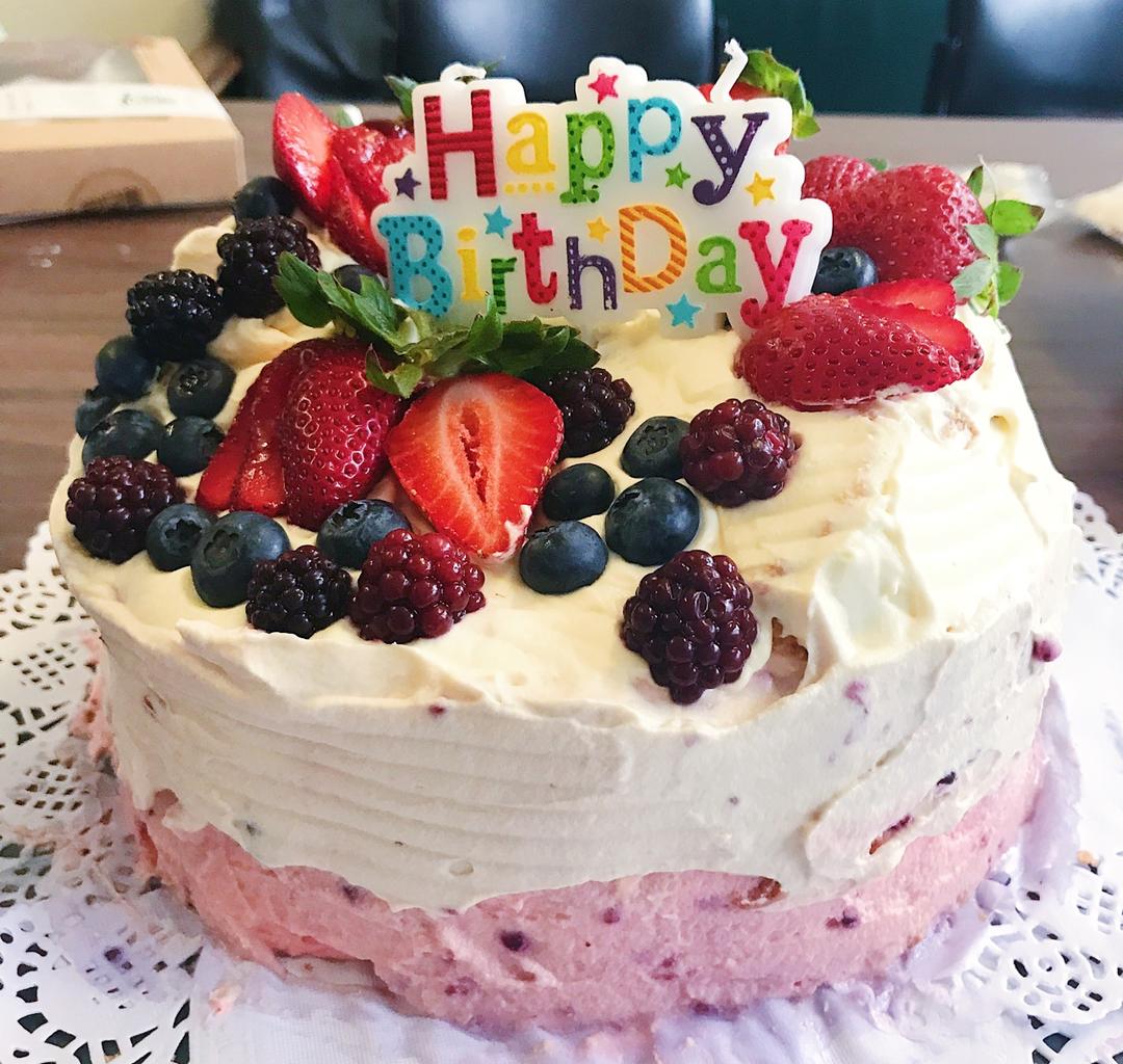 《Tinrry+》草莓奶油蛋糕（8寸配方）