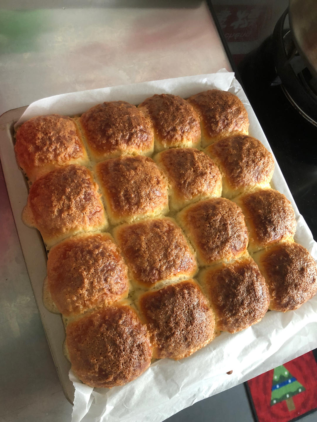 好吃到爆，超级柔软的椰蓉小餐包，椰香浓郁