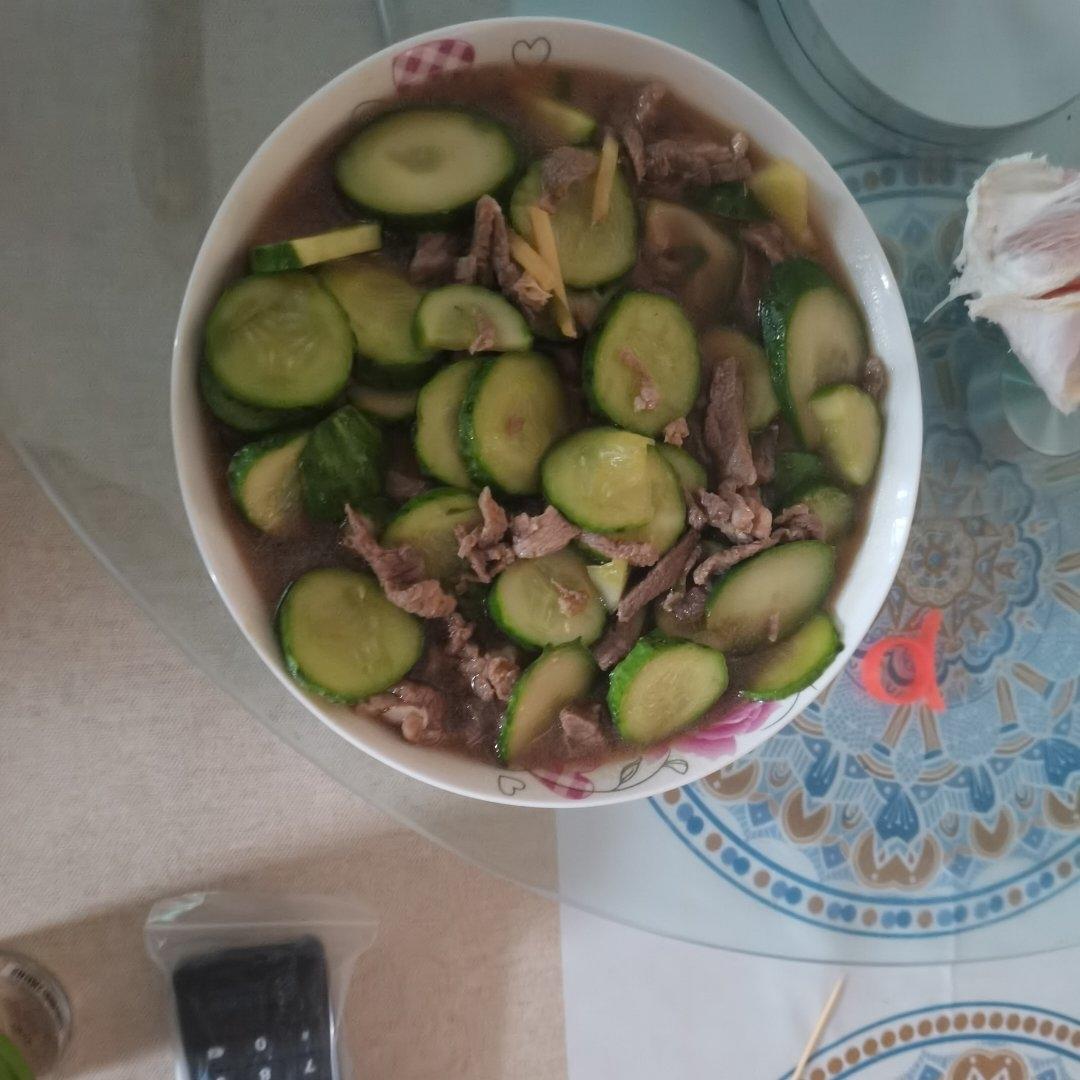 黄瓜炒肉🥳