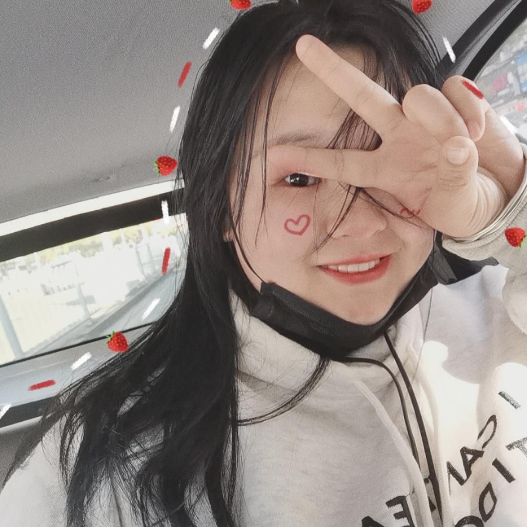 咕噜咕噜老丑的小迷妹