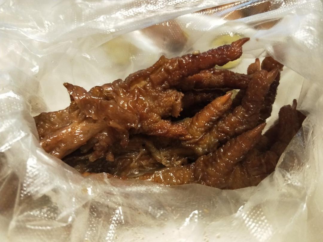 入口即化的韩式辣鸡爪#太阳谷菜谱#