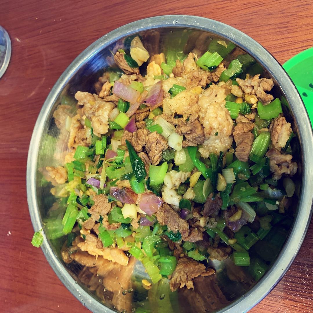 厨师长教你：“碎炒羊肉”的家常做法，简单又美味