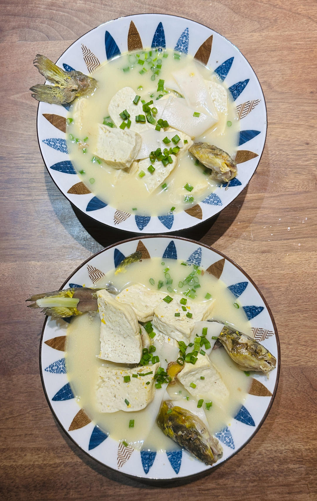 昂刺鱼豆腐汤（黄辣丁）