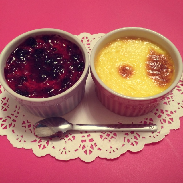 Crèmebrulée。法式烤布雷。焦糖布丁。