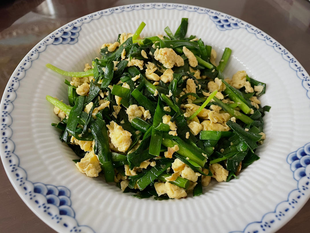 韭菜炒鸡蛋——三分钟快手下饭菜 掌握火候的秘诀