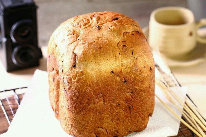 甜味提子面包【面包机版】的做法
