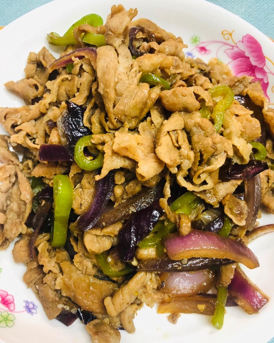 超简单的洋葱炒羊肉