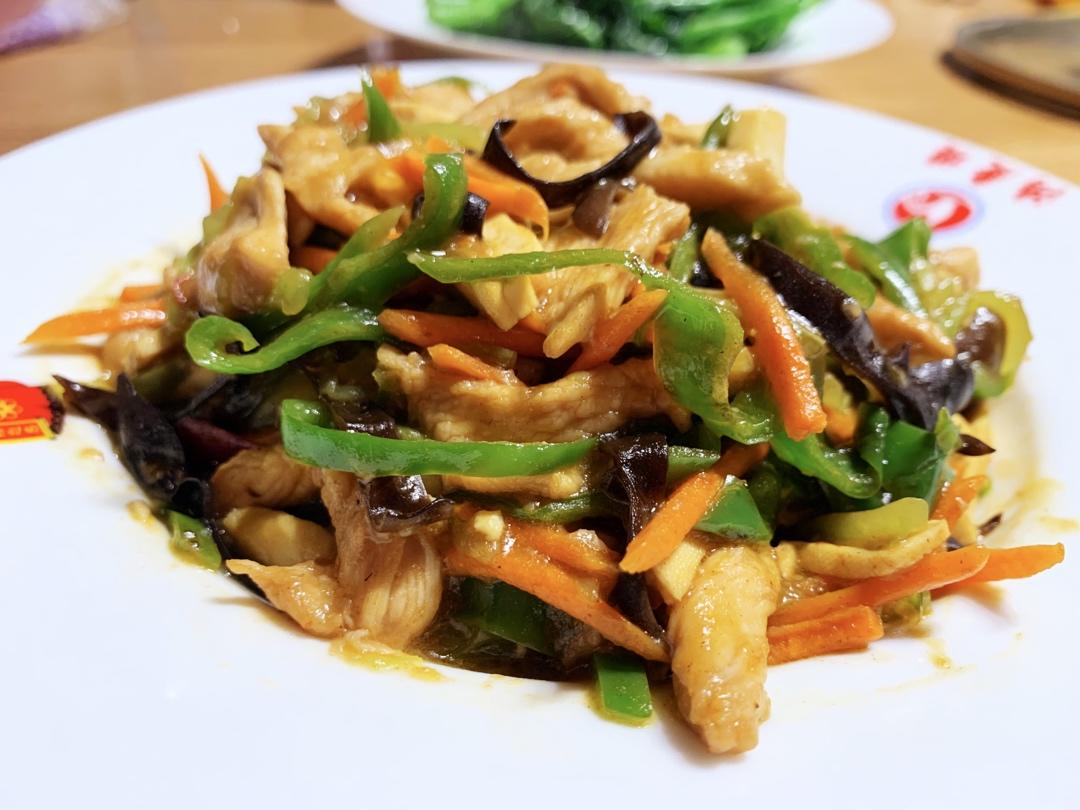 超好吃的鱼香肉丝（做法相当简单，一看就会）