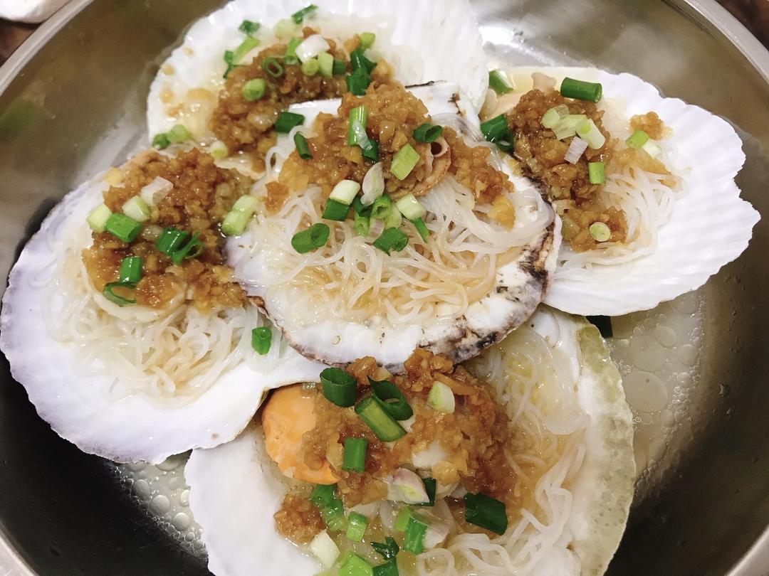 蒜蓉粉丝蒸扇贝