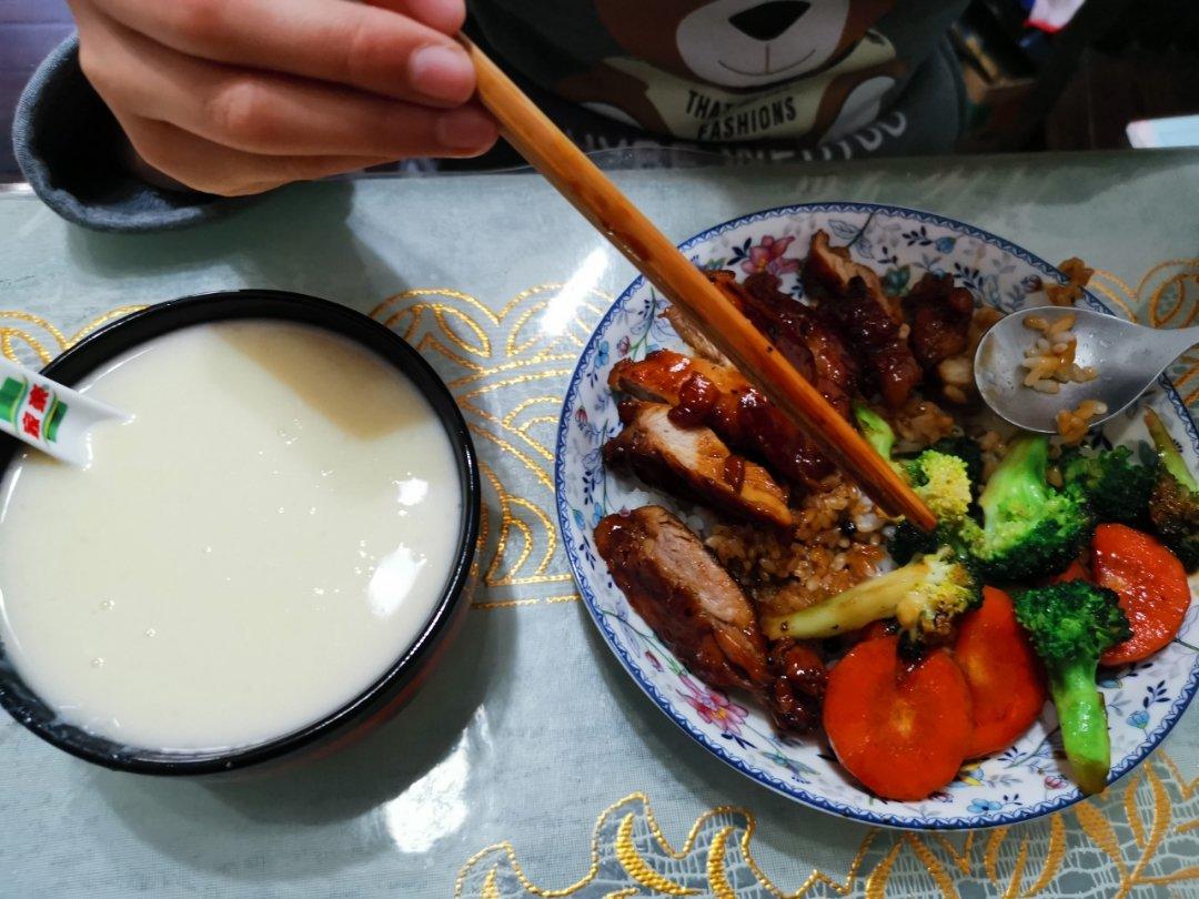 照烧鸡腿饭