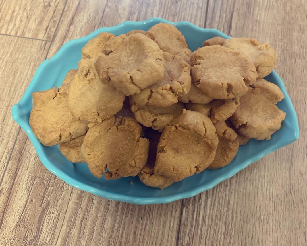 很酥的快手花生酱饼干