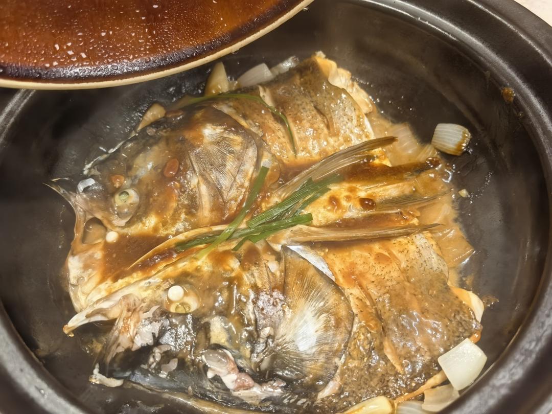 大师菜谱｜啫啫鱼头煲