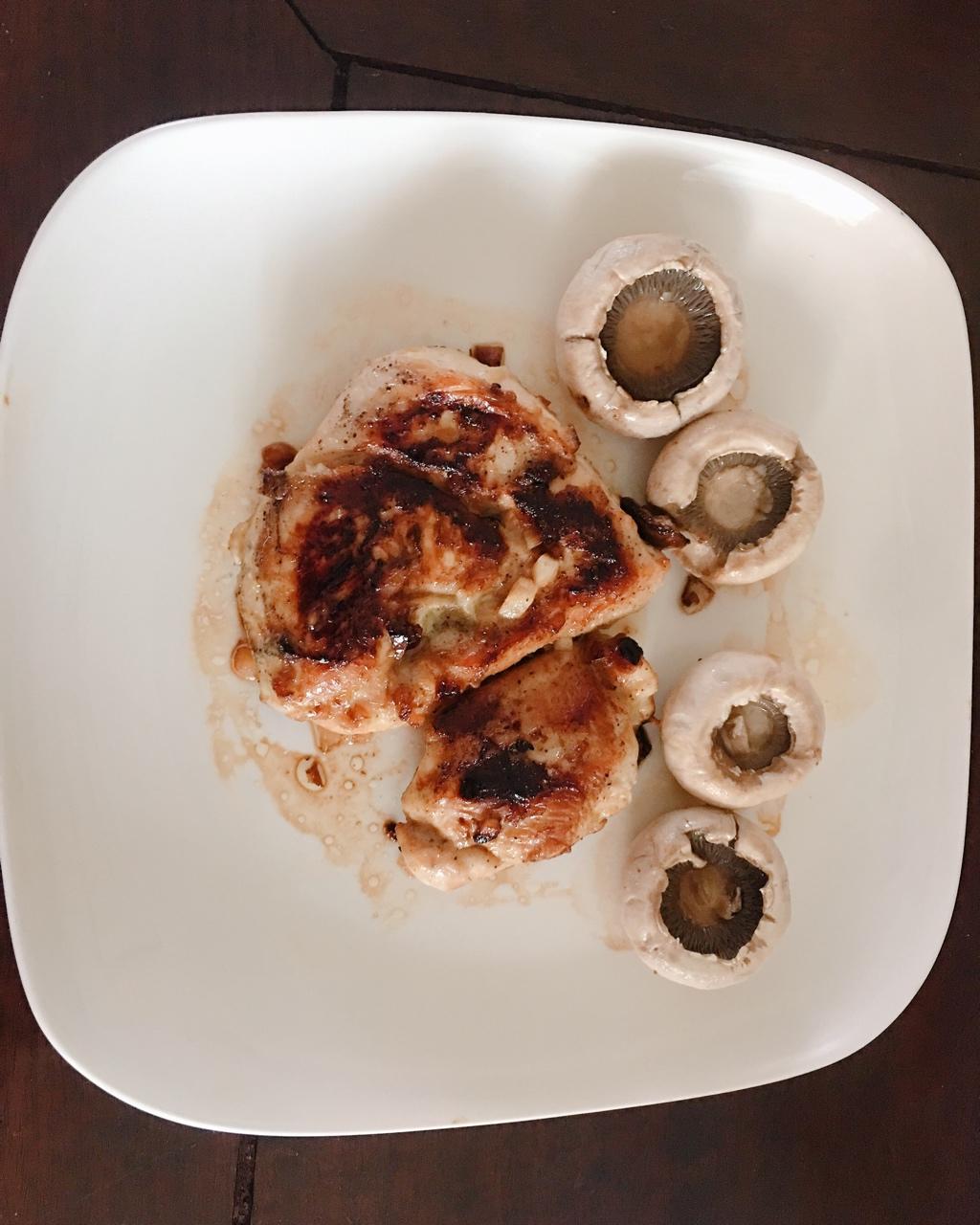 酷炫屌炸天好吃的煎鸡胸肉（香蒜蜂蜜煎鸡胸肉）