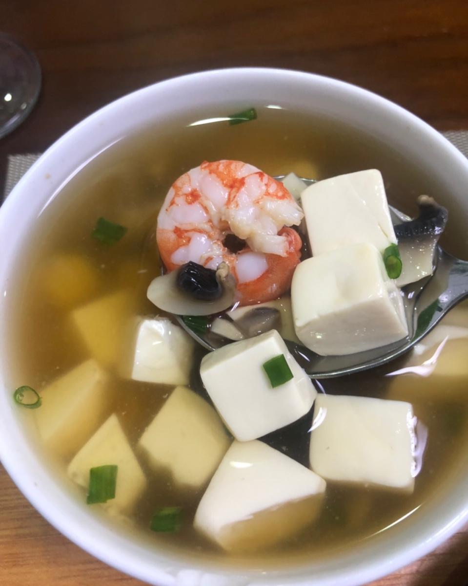 虾仁豆腐汤