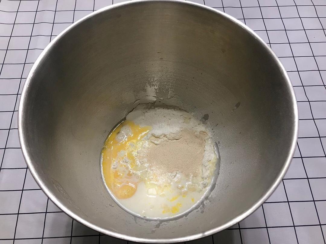 纯奶手撕吐司的做法 步骤1