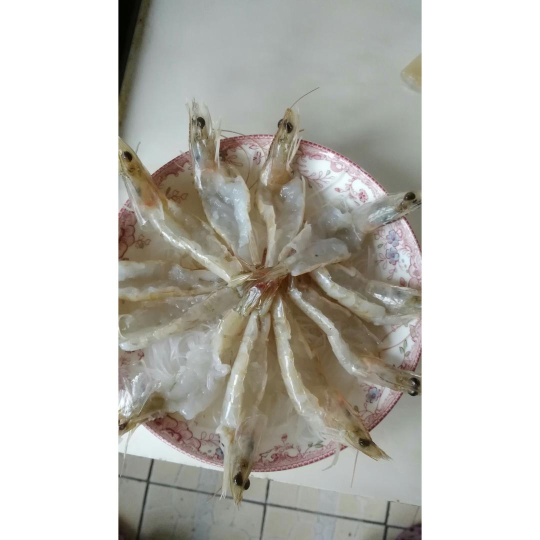 蒜蓉粉丝蒸虾