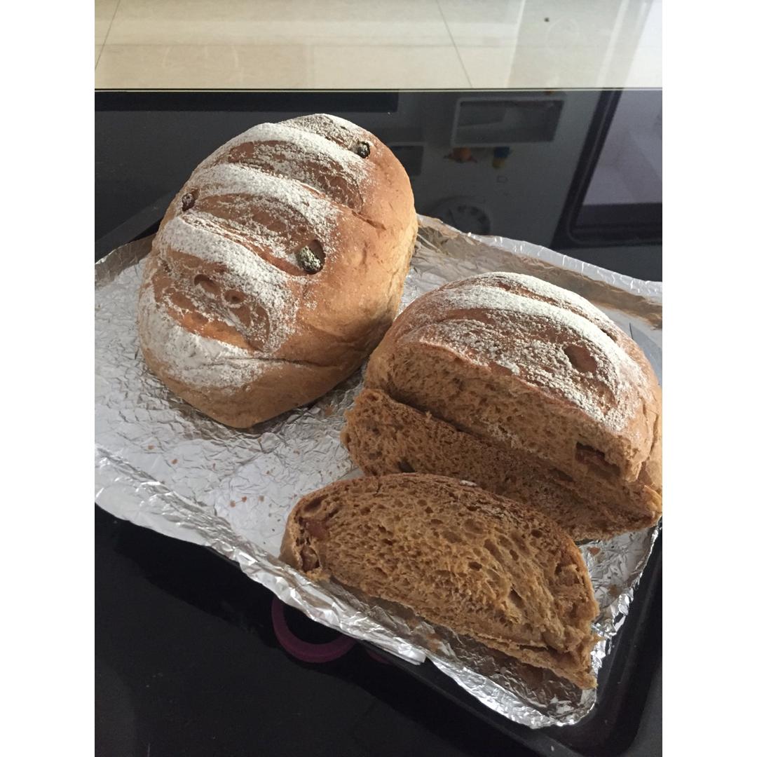 蔓越莓全麦黑糖面包