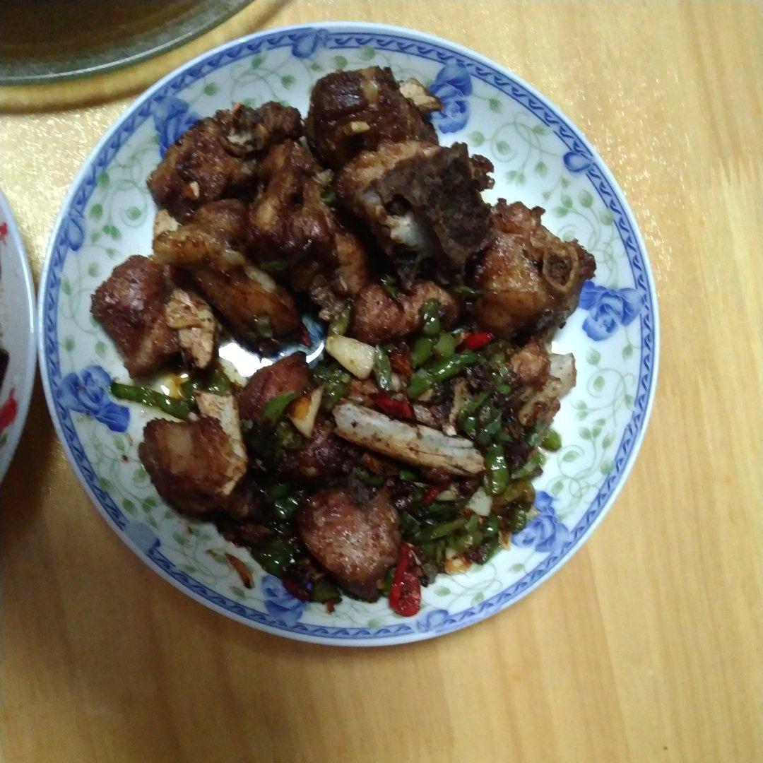蒜香排骨