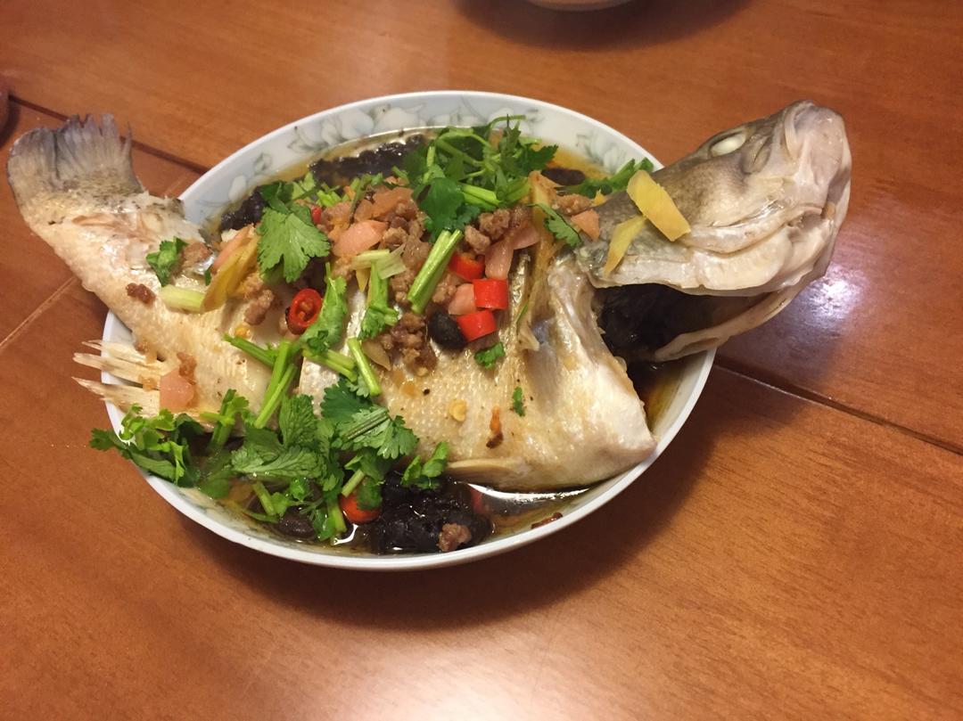 清蒸鲈鱼