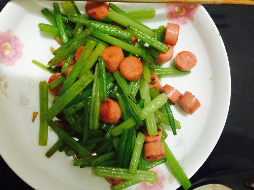 芹菜炒肉片
