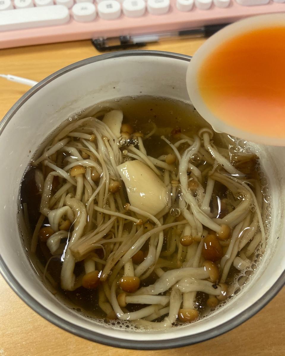 认真吃午餐